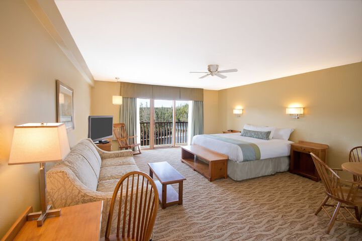 Room 3 of 48