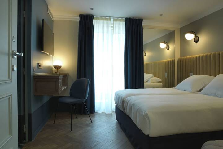 Room 11 of 72