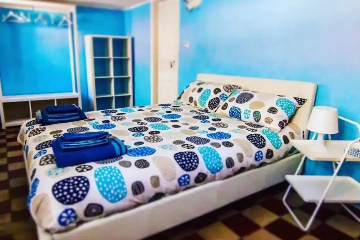 Room 4 of 26