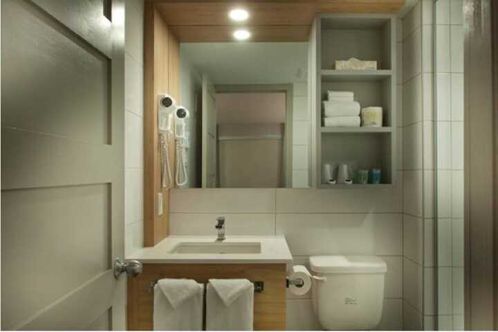 Clean Restrooms