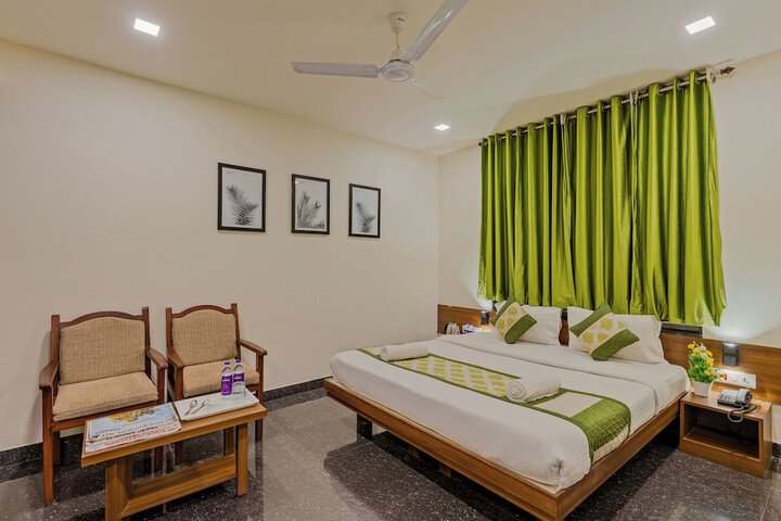 Room 8 of 21