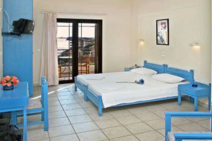 Room 15 of 27