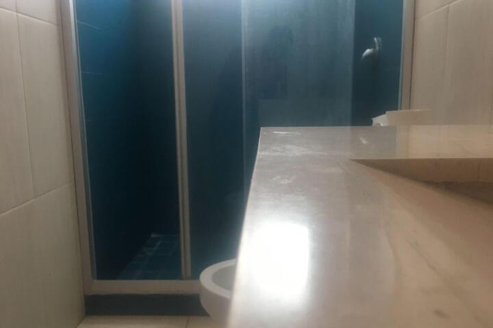 Room 14 of 14