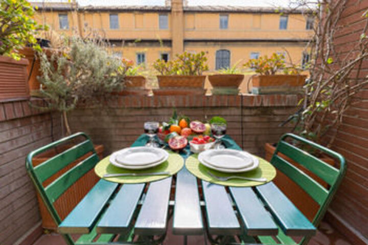 Terrace/Patio 5 of 477