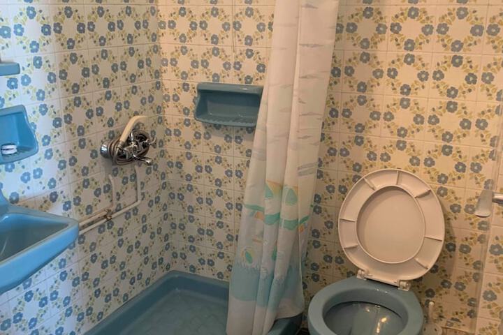Room 57 of 90