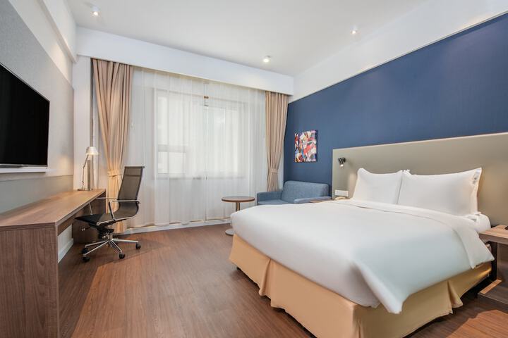 Room 14 of 88