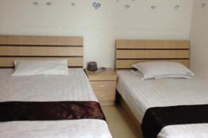 Room 38 of 59