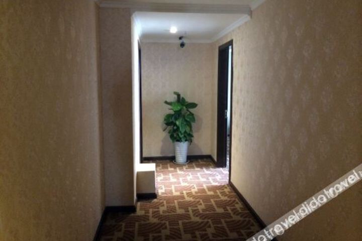 Hotel Interior 9 of 20