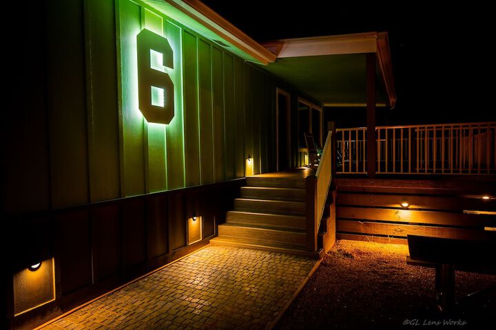 Room 35 of 125