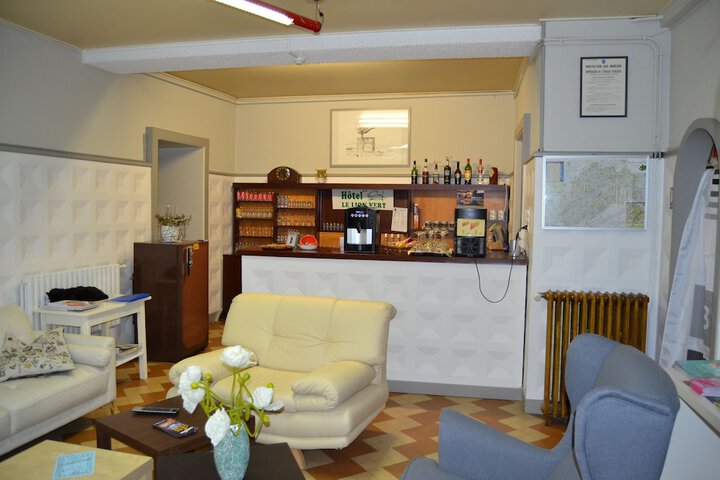 Hotel Interior 4 of 37