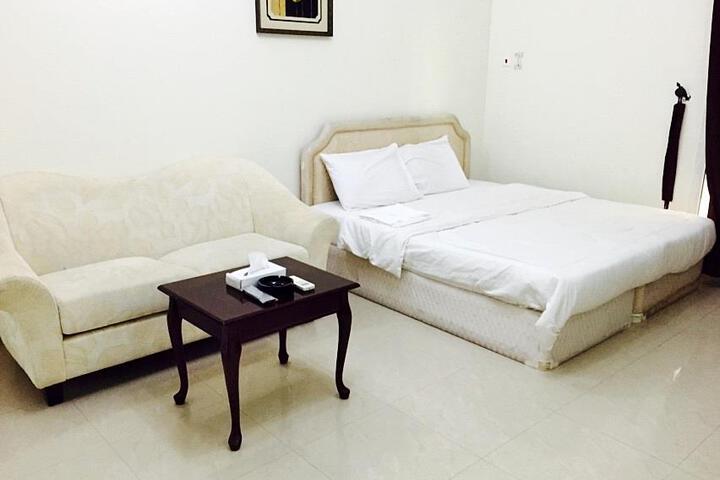 Room 2 of 5