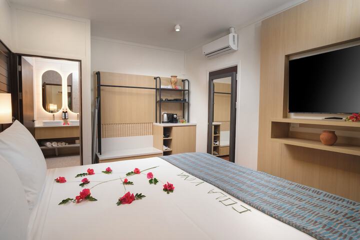 Room 3 of 57