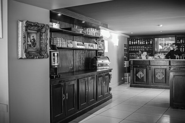 Dining 47 of 83
