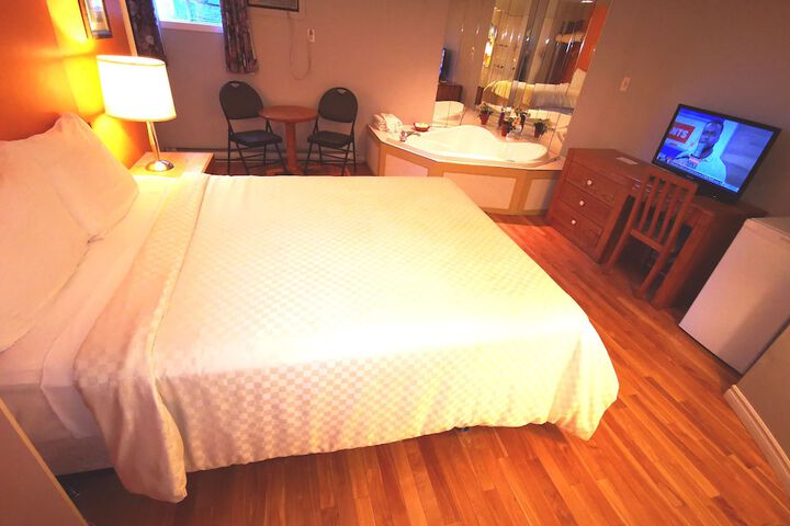Room 20 of 63