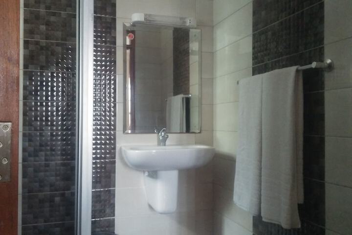 Room 8 of 23