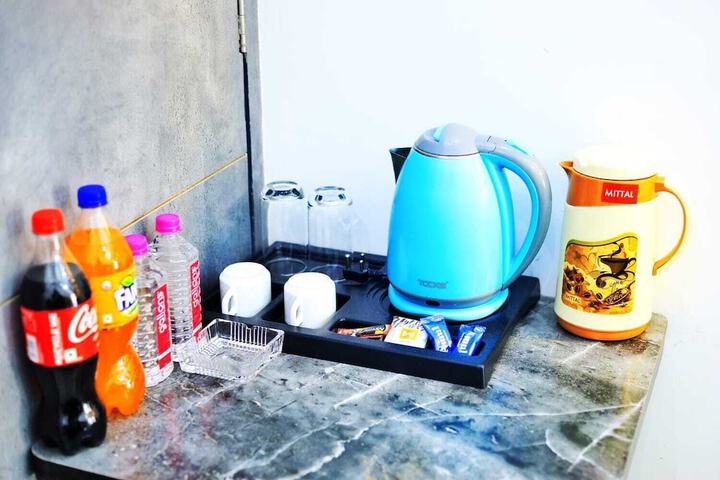 Breakfast/Coffee Service 7 of 7