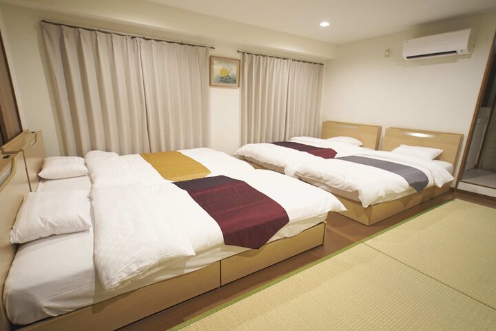 Room 9 of 51