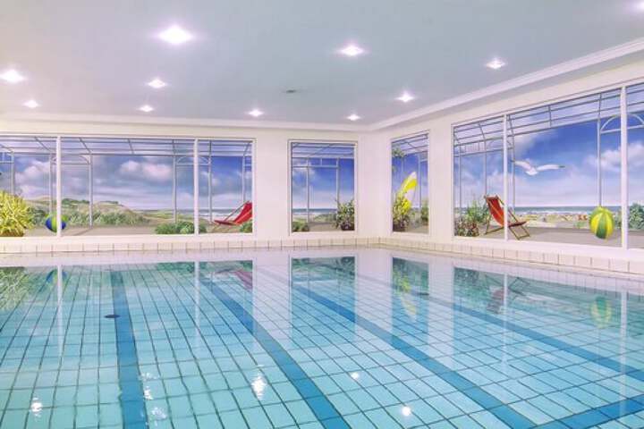 Pool 60 of 103