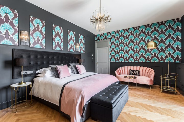Room 17 of 75