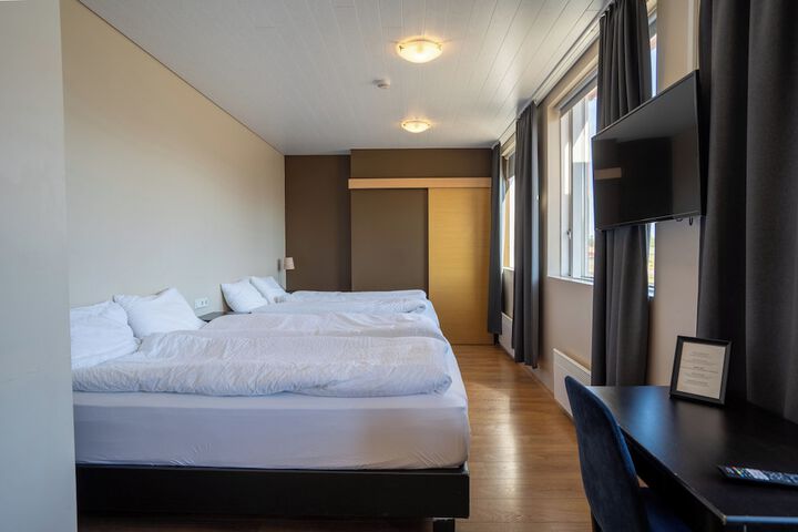 Room 34 of 72