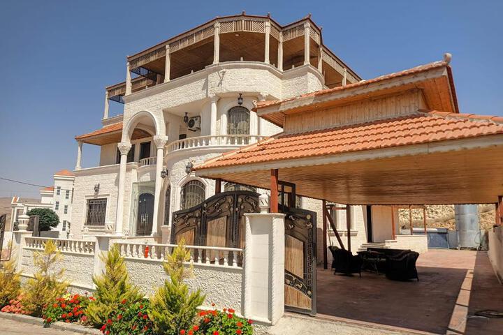 Relaxing Oasis Villa