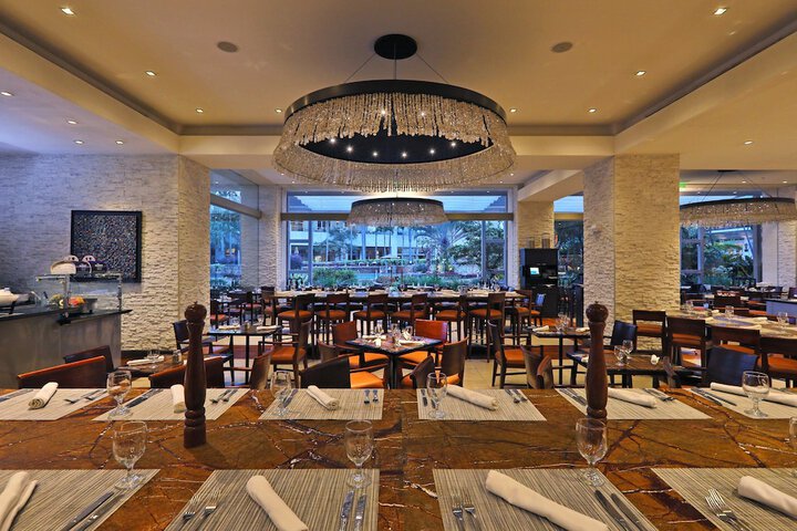 Dining 108 of 164