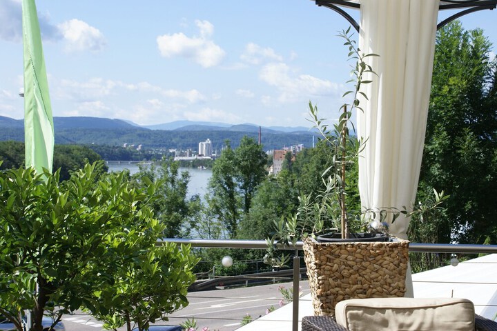 Terrace/Patio 47 of 51