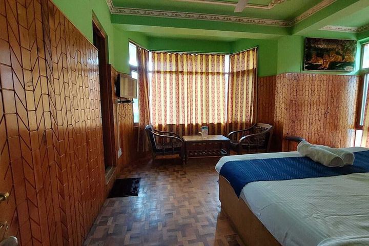 Room 16 of 39
