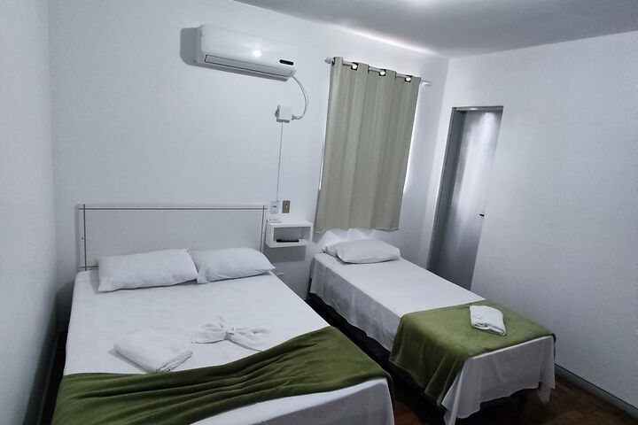 Room 13 of 15