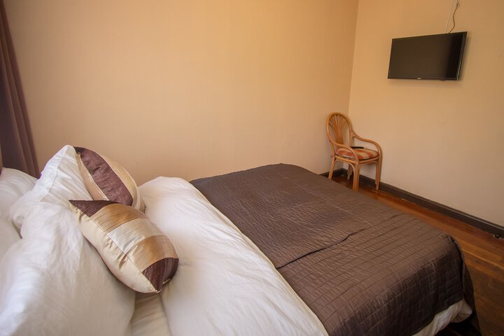 Room 15 of 44