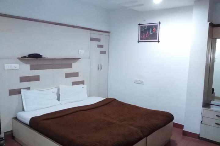 Hotel Sapphire