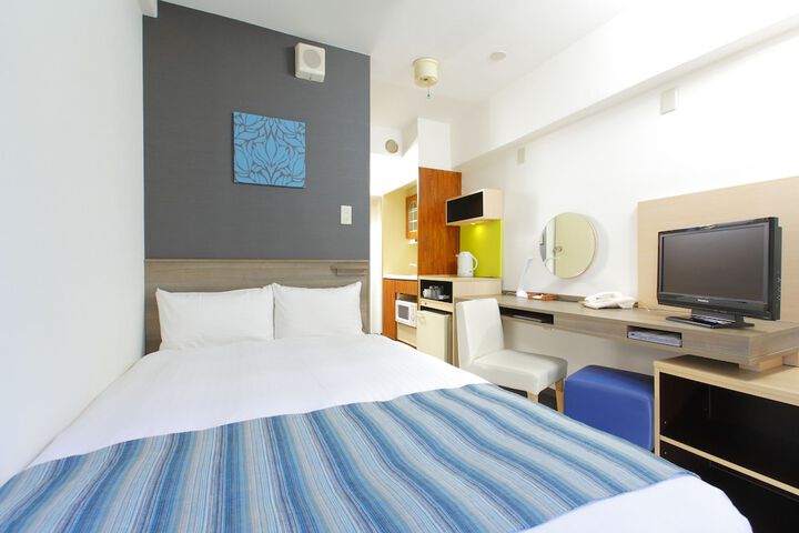 Room 9 of 43
