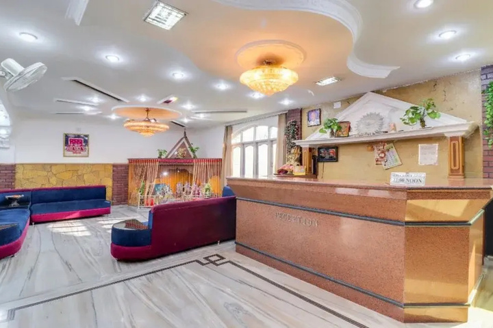 OYO 24894 Mahadev Hills