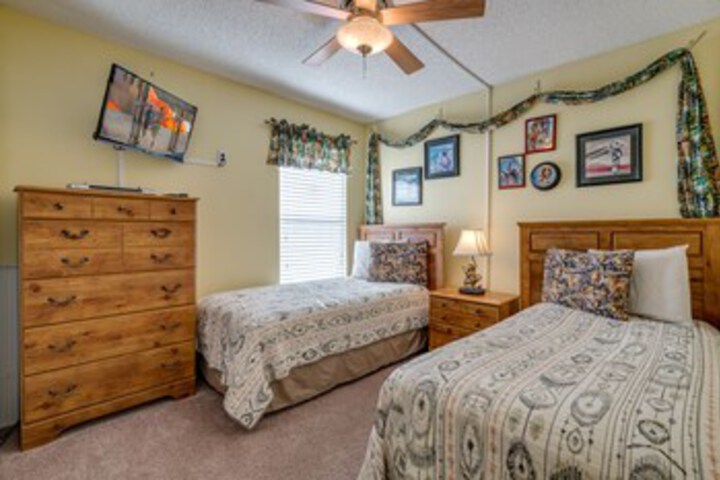 Room 174 of 272