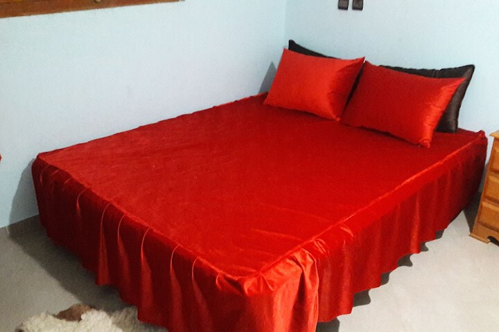 Room 4 of 14