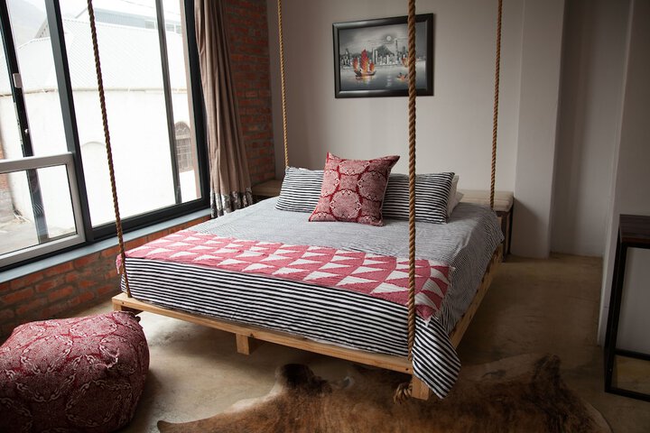 Room 3 of 49