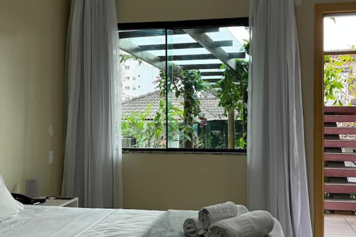 Room 5 of 88