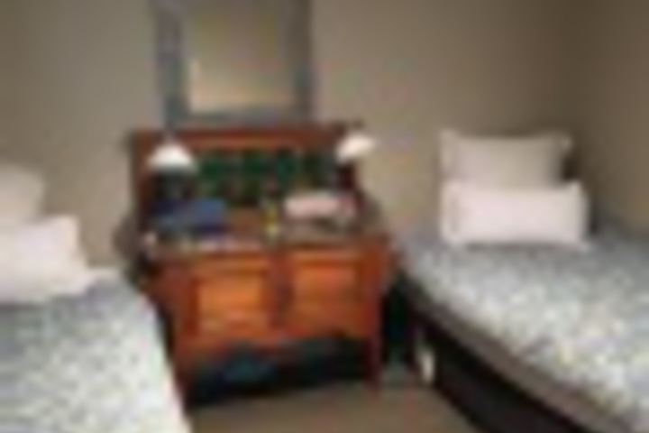 Room 76 of 144