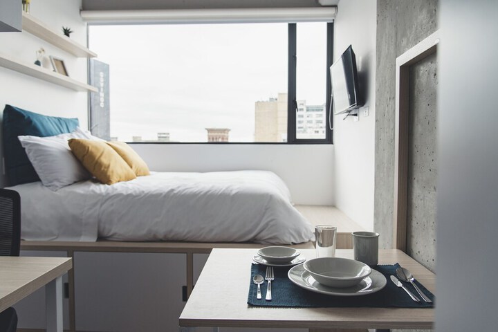 Room 64 of 108