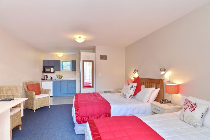 Room 4 of 59