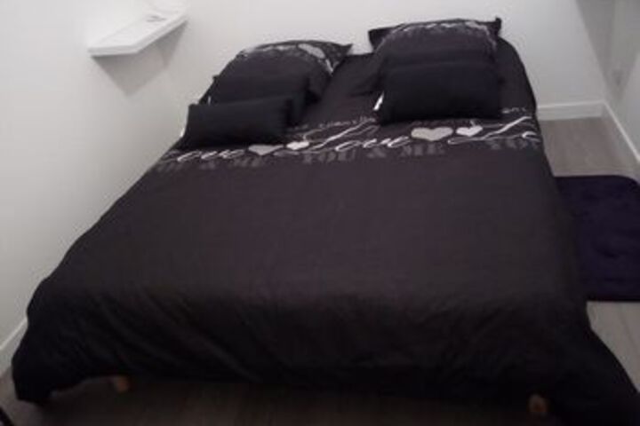 Room 20 of 49