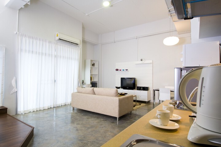 Room 5 of 26
