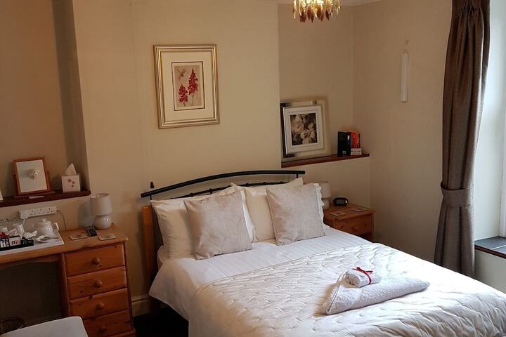 Room 10 of 62