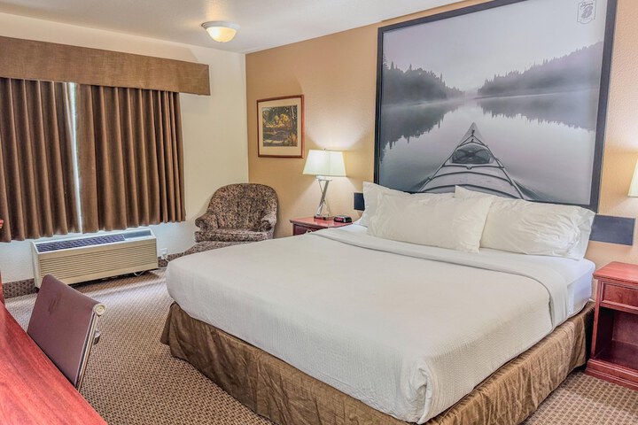 Room 11 of 25