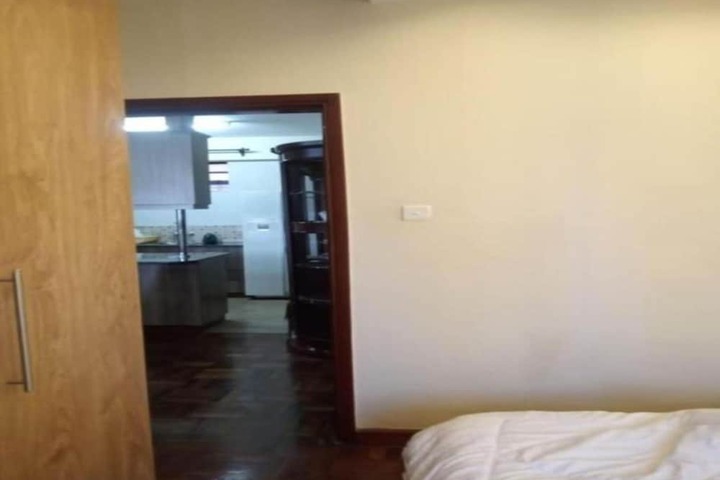 Room 2 of 20