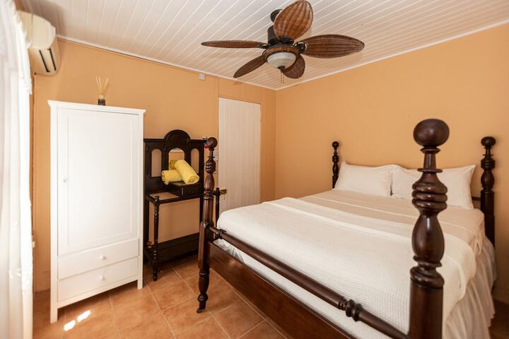 Room 10 of 45