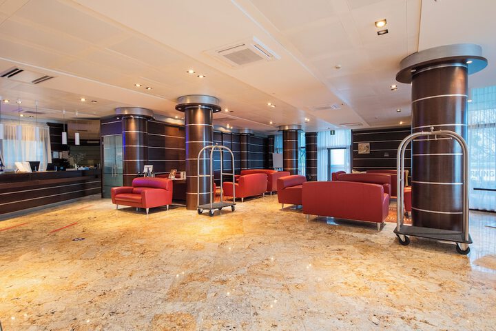Hotel Interior 5 of 64