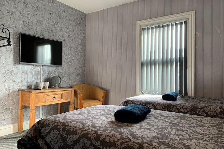 Room 15 of 39