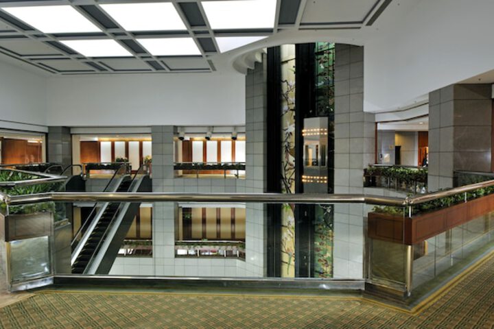 Ballroom/Hall 62 of 70