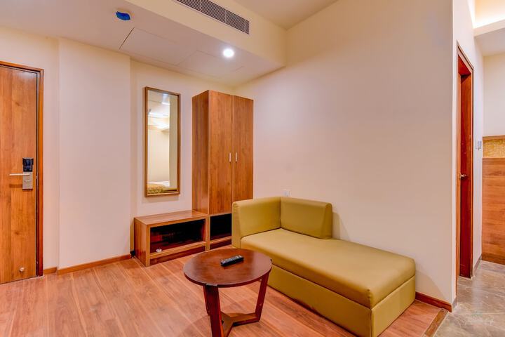 Room 21 of 49